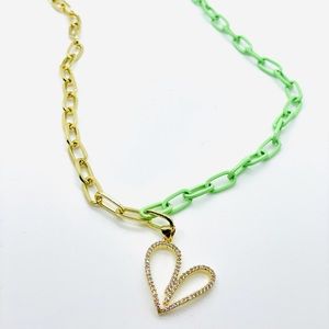 Green tone and gold paper chain link with…